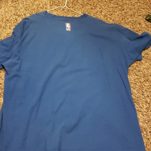 Nike Philadelphia tshirt - Picture 2 of 2